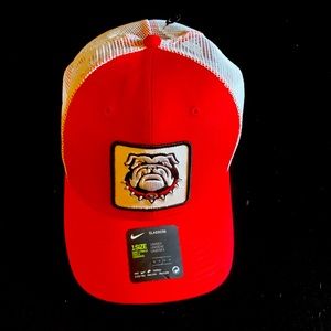 Nike Georgia Bulldogs SnapBack Hat - Red